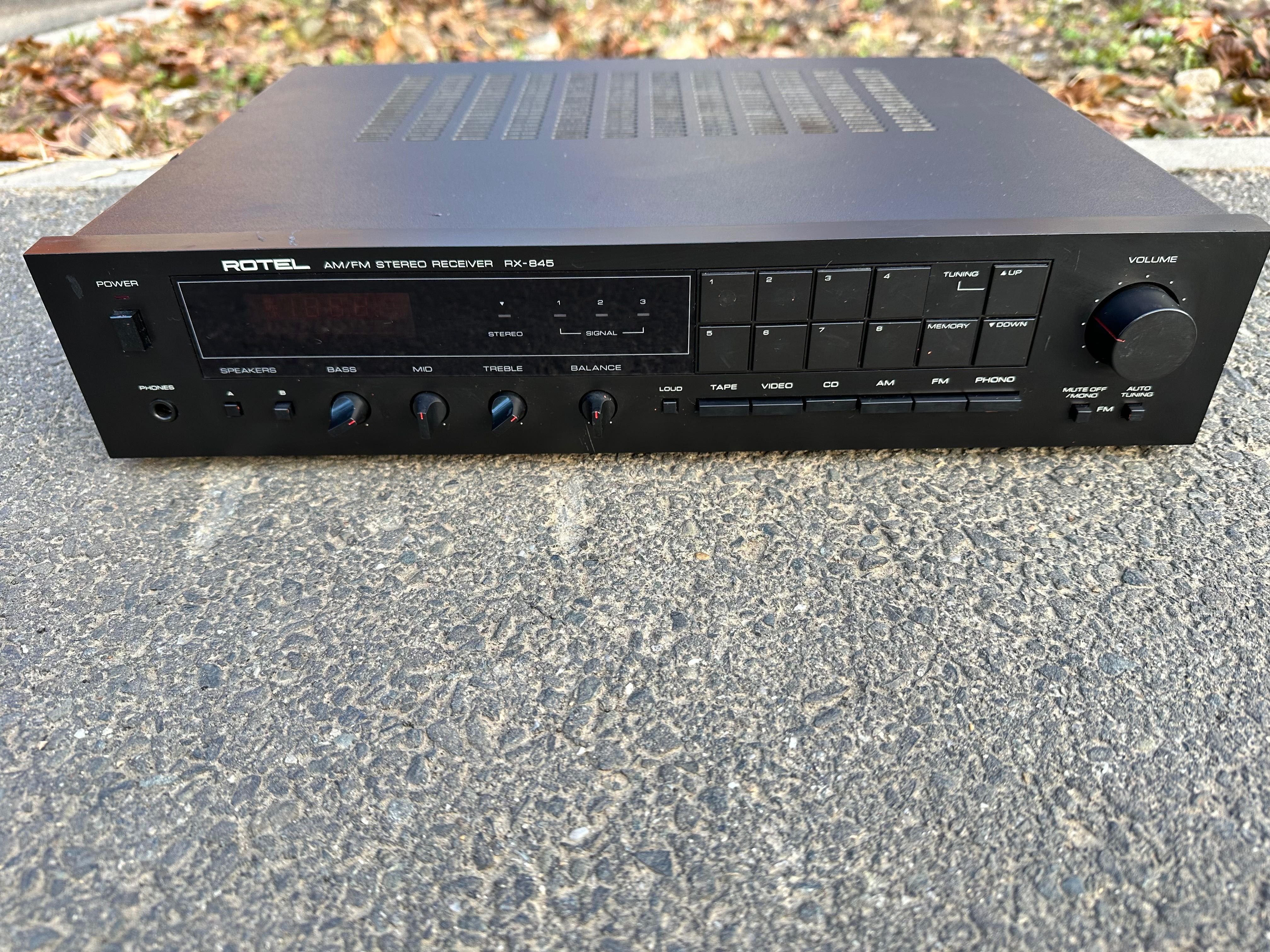 Rotel RX-845 amplificator statie receiver stereo