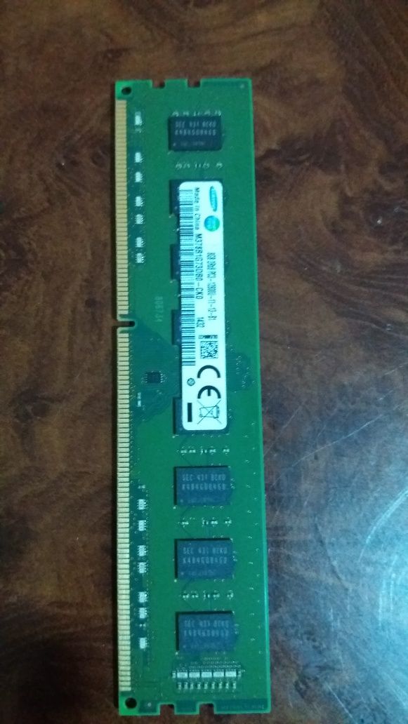 продам память ОЗУ DDR3 8Gb