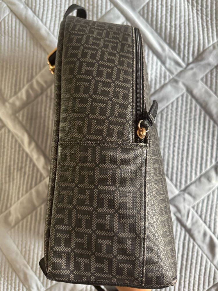 Tommy Hilfiger рюкзаки