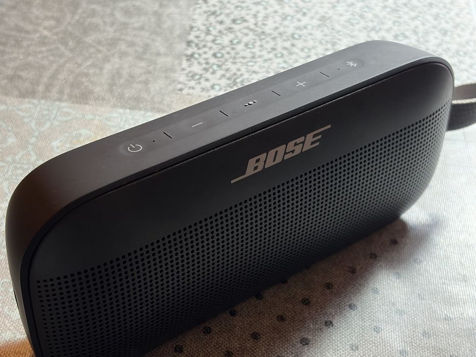 Bose max flex jbl flip harman kardon denon sony bang olufsen