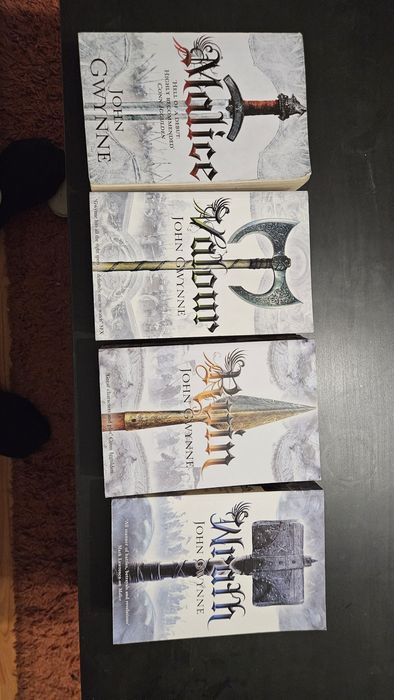 seria de carti The Faithful and The Fallen