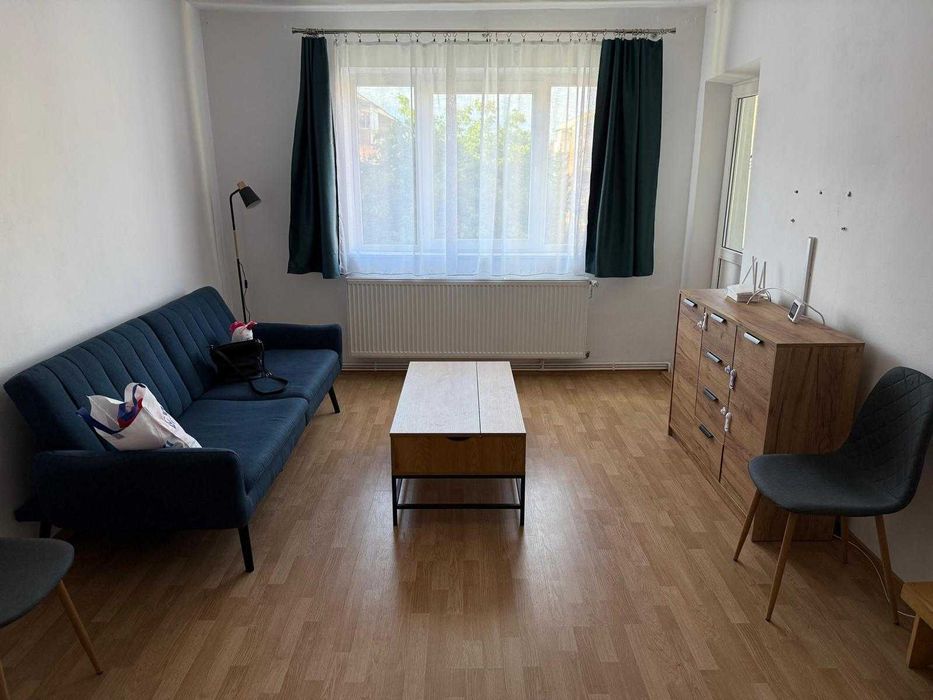 Apartament 2 camere, decomandat, Aleea Luceafarului