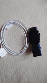 Apple Watch SE GPS + LTE 40mm