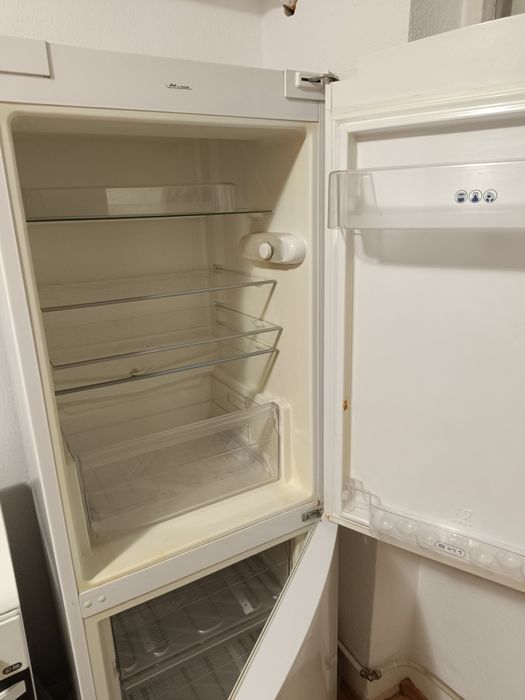 Combina frigorifica Whirlpool