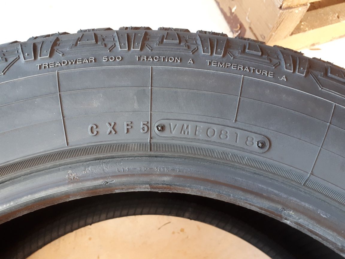 Toyo Open Country a/t plus 225/65 R17 102H