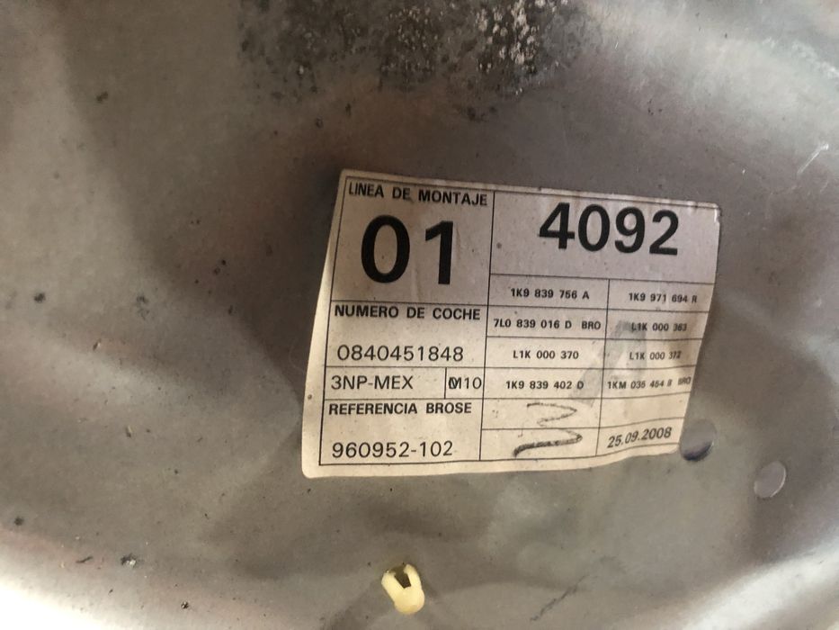 macara geam dreapta spate  volkswagen golf 5 2008
