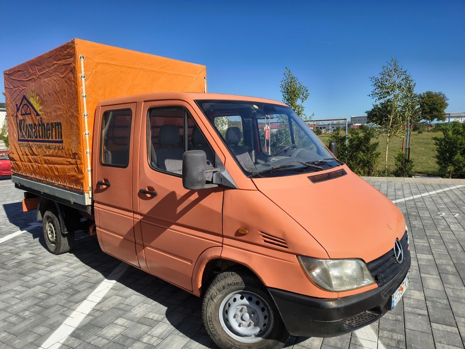 Vând Mercedes sprinter