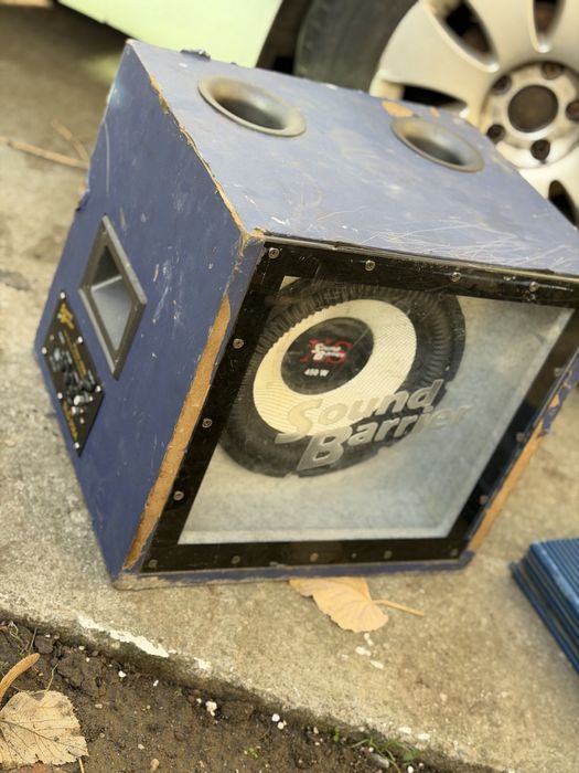 Vand schimb suboofer cu statie