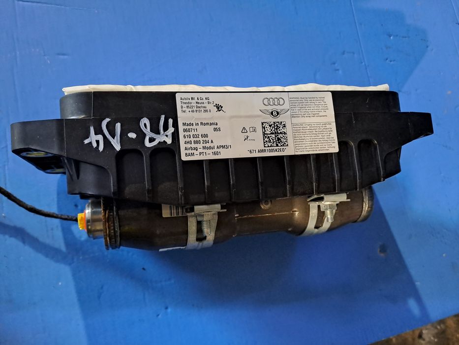 Airbag pasager Audi A8 D4 cod 4H0880204A