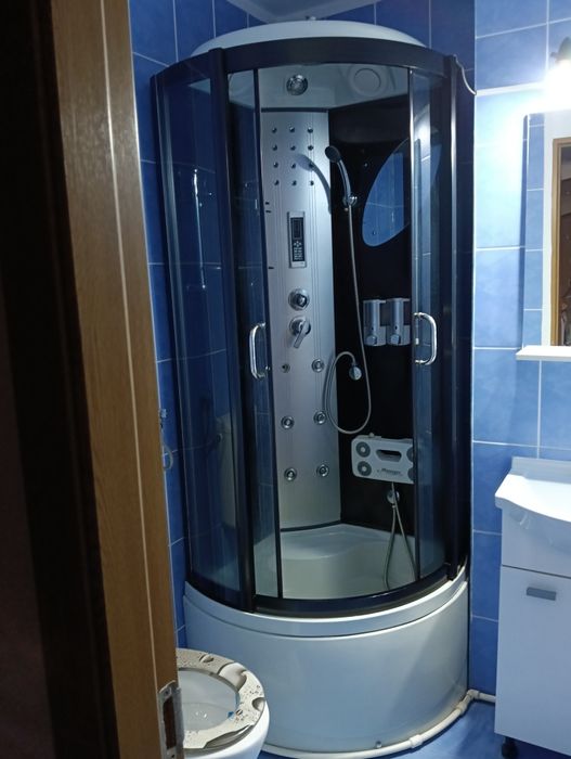 Cabina de dus hidromasaj și radio