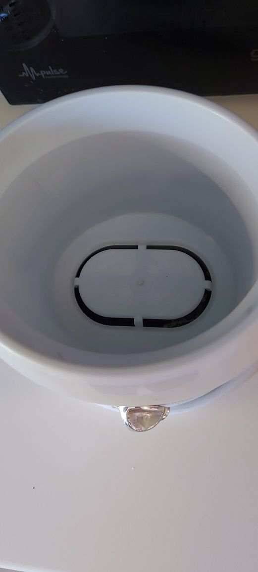 Нагревател за бебешки шишета Philips Avent и 3 шишета за вода/мляко