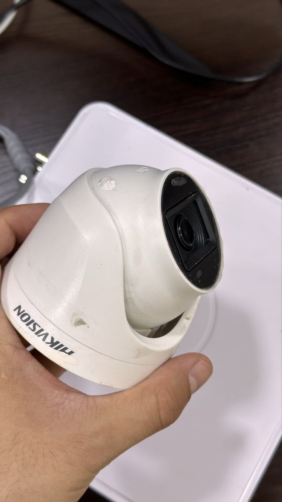 Hikvision kameralar sotiladi holati yaxshi