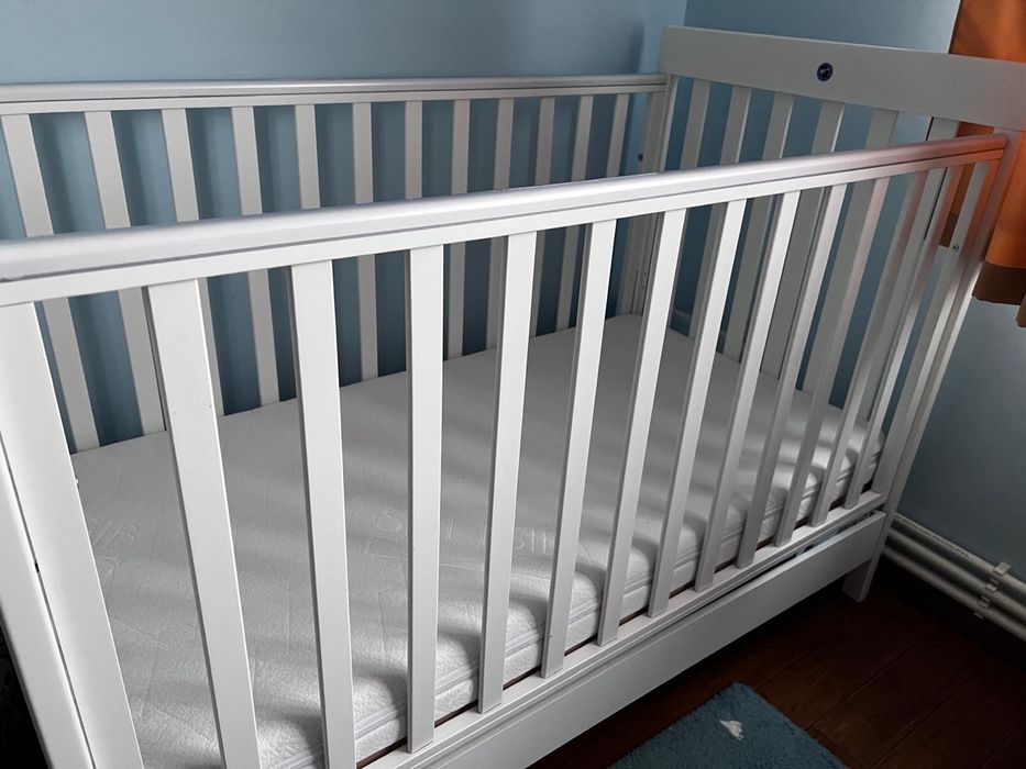 Patut bebe cu masa de schimbat