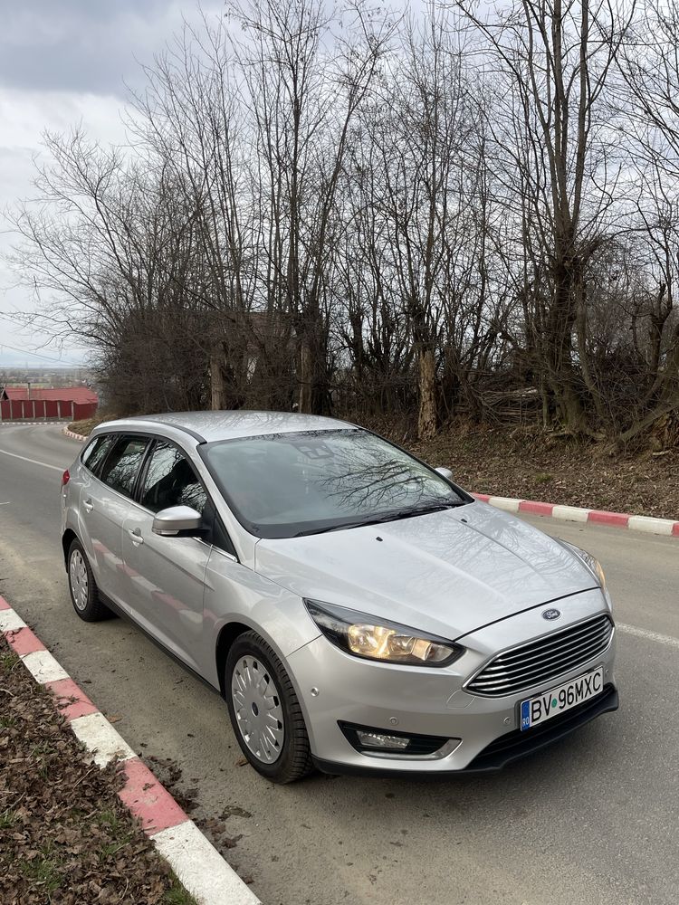 Ford focus 2015.