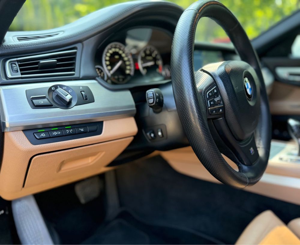 Bmw f01 730D M-pachet 2012 accept si schimb