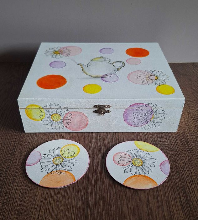 Кутия за чай " Чайник и маргаритки "
