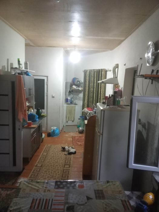 Продаётся дом в цетре города, Тихий район,свет,газ,вода постоянно