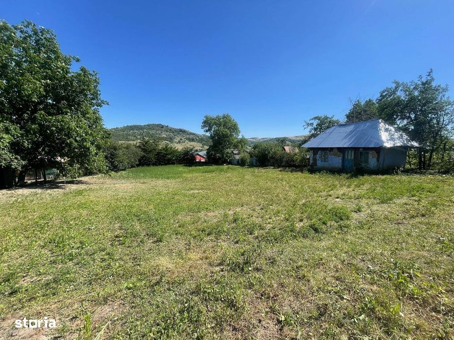 De vanzare casa batraneasca, Teren 1000 mp, 10.000 euro