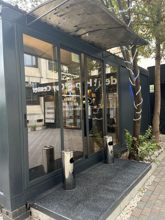 Cafenea complet echipata