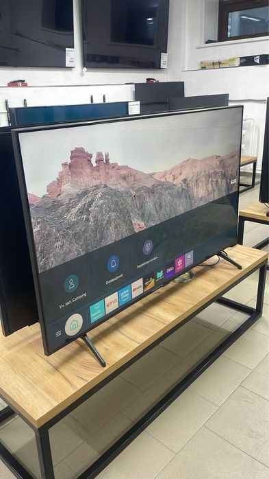 Телевизор SAMSUNG UE55TU7100U