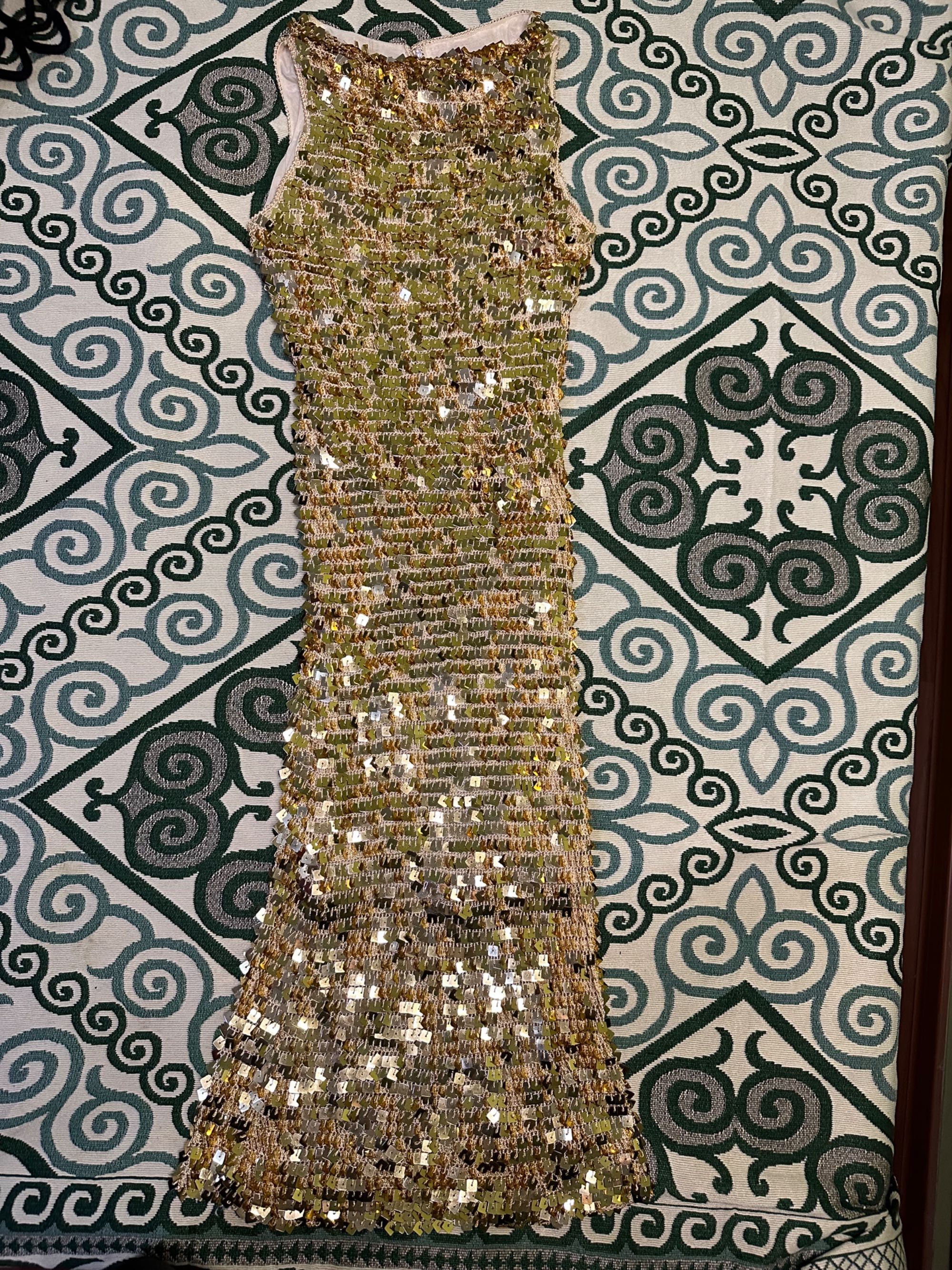 Платье новое пояс Moschino с цепью обувь и палантин