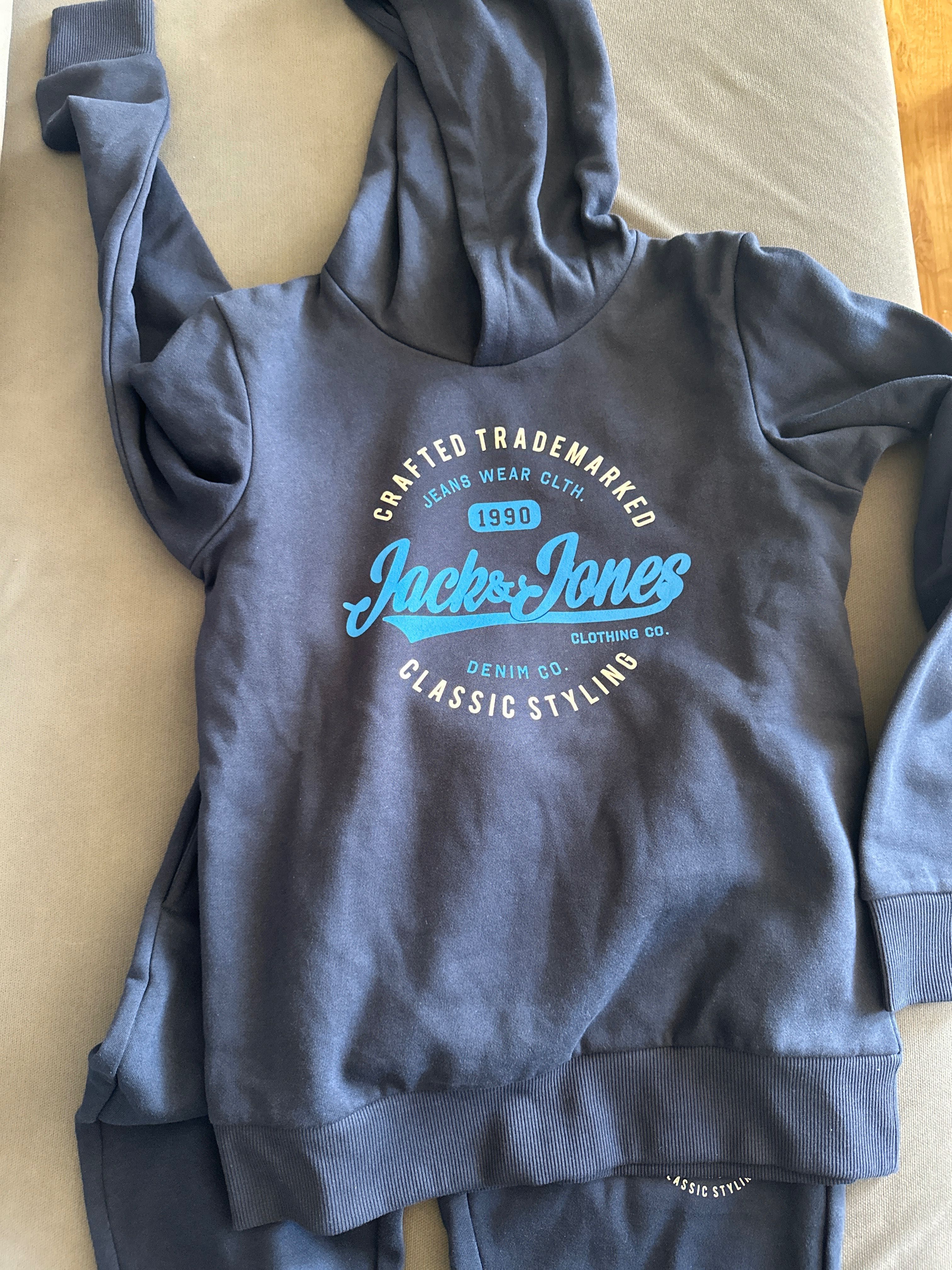 Нов спортен екип Jack & Jones 152см