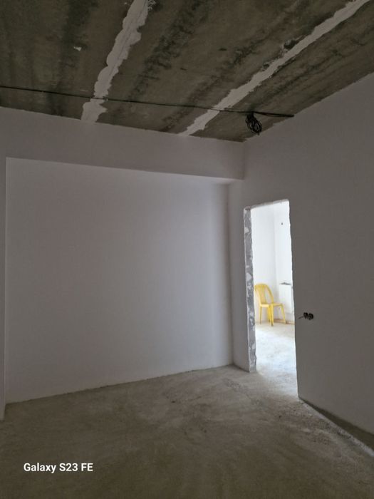 3 хоналик коропка сотилади 1-кават 80м2