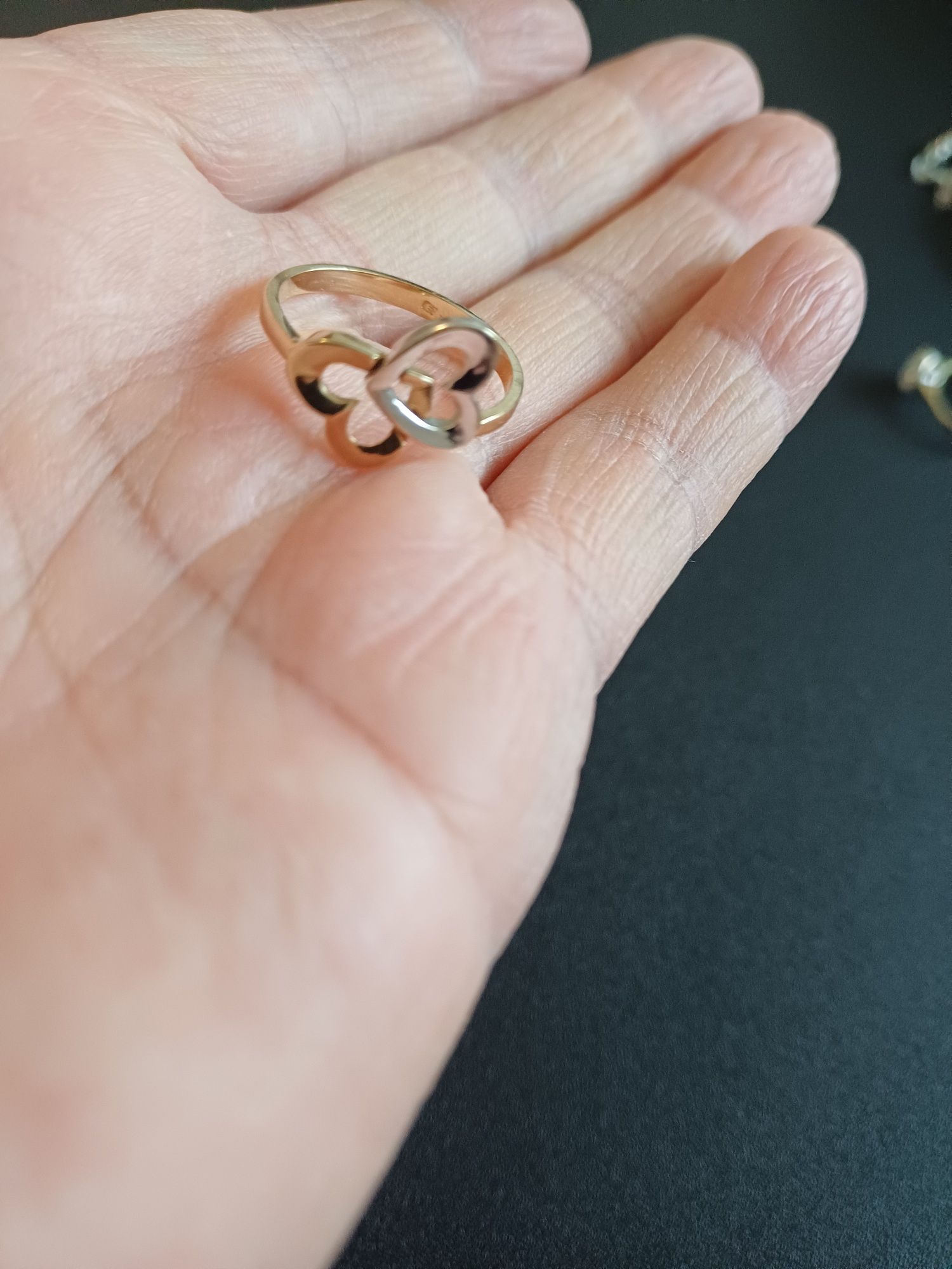 Inel de aur nou de 14 k