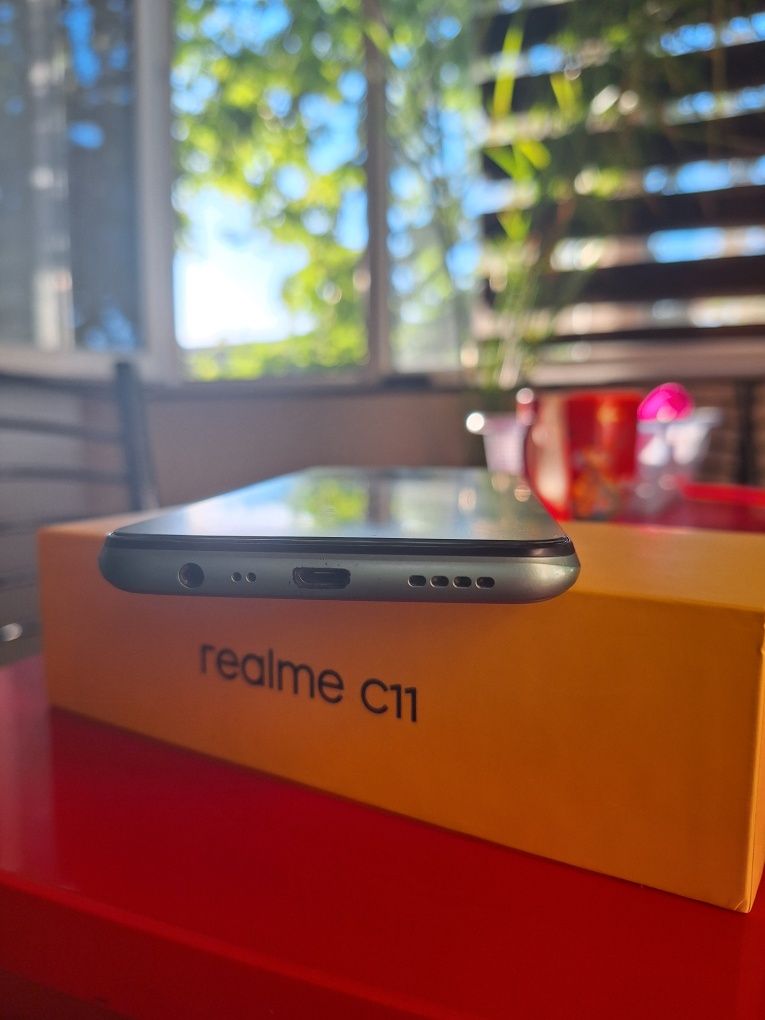 Смартфон realme C11