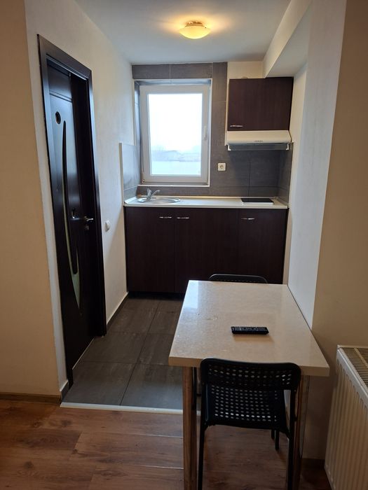 PARTICULAR titan auchan circa 13