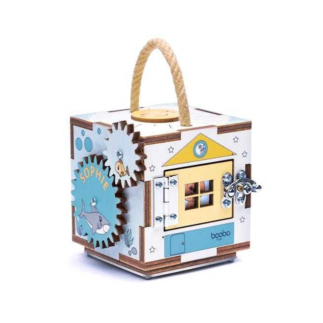 Продавам занимателно кубче за бебета Busy Cube Mini, Boobo Toys.