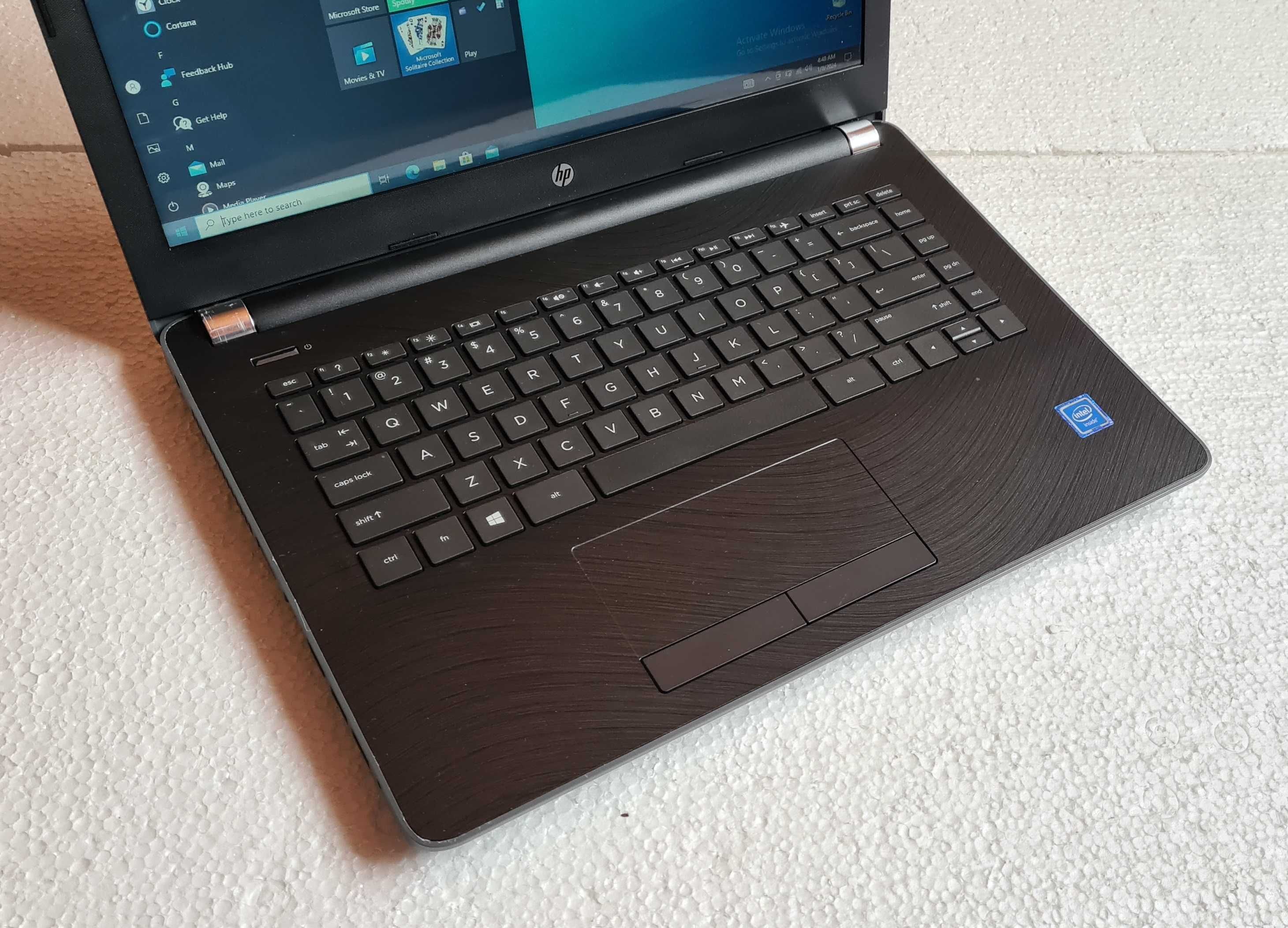 Laptop HP model nou, Slim 14", Intel Dual Core, 4 GB Ram, SSD 128 GB