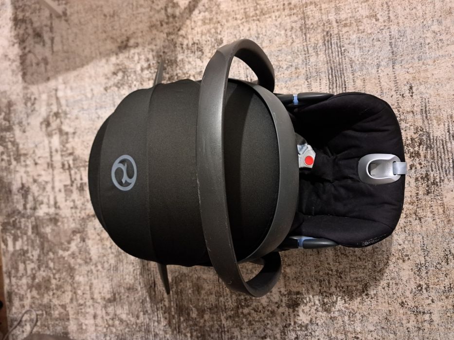 Scoică auto Cybex Cloud i-Size, inclinare reglabila