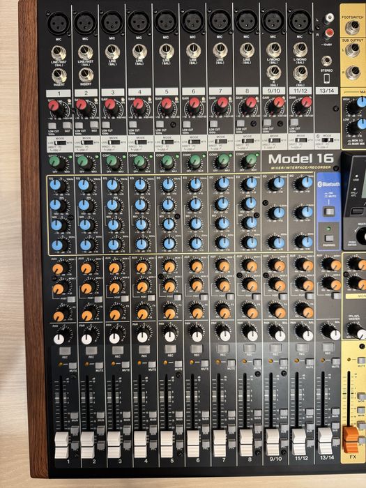 Vand mixer audio interfata TASCAM model 16