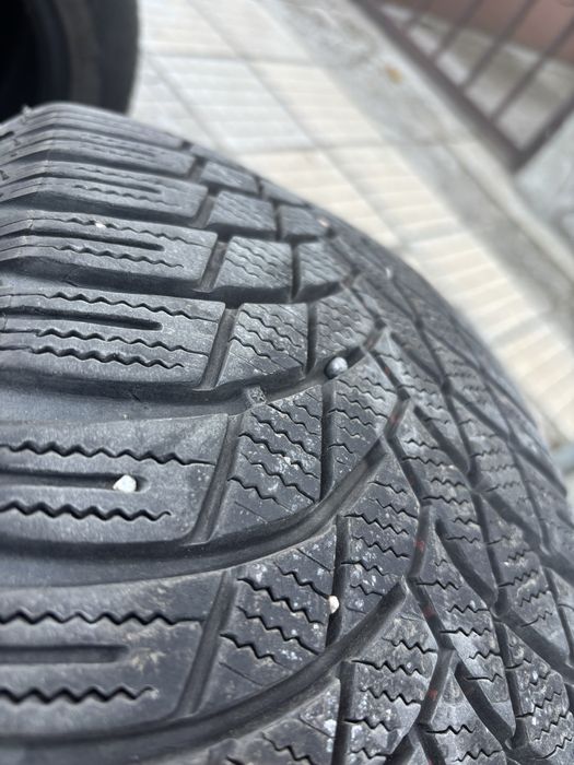 225 55 16 Lassa snoways 4