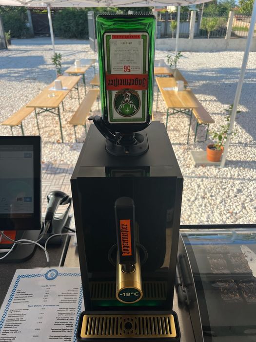 Оригинална Jägermeister машина – като нова, готова за работа