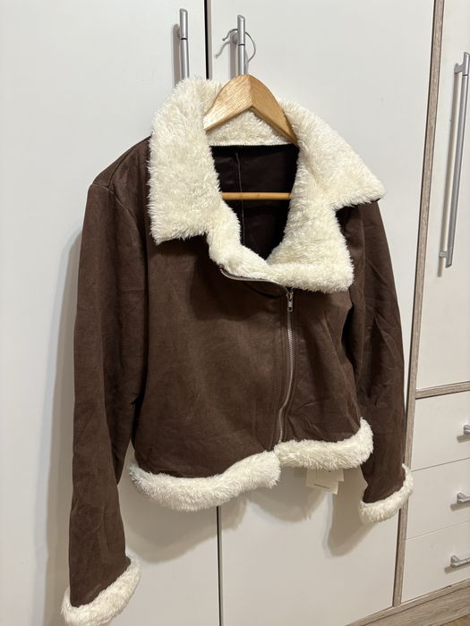 Кафяво яке с пух