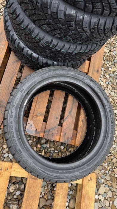 CAUCIUCURI  iarna noi 225 45 r17 anvelope 225/45/17 M+S