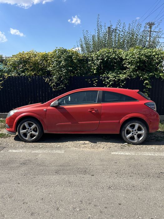 Opel astra H GTC 2006 1.9 CDTI