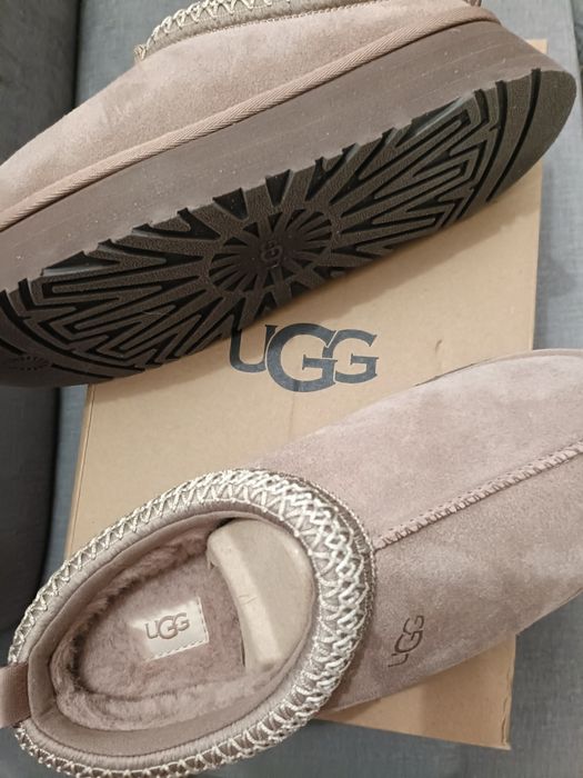 UGG Tazz, culoare Rocky Oak, noi, în cutie, mărime 38