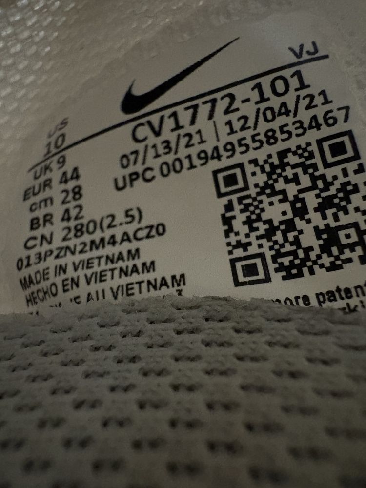 Маратонки Nike air 44 размер