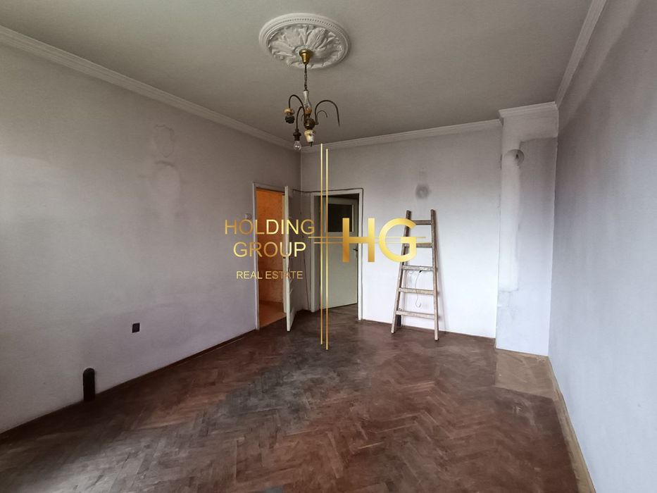 Продава се Тристаен апартамент в Варна, Чайка - 72 кв.м за 2056 €/кв.м - Снимка #2