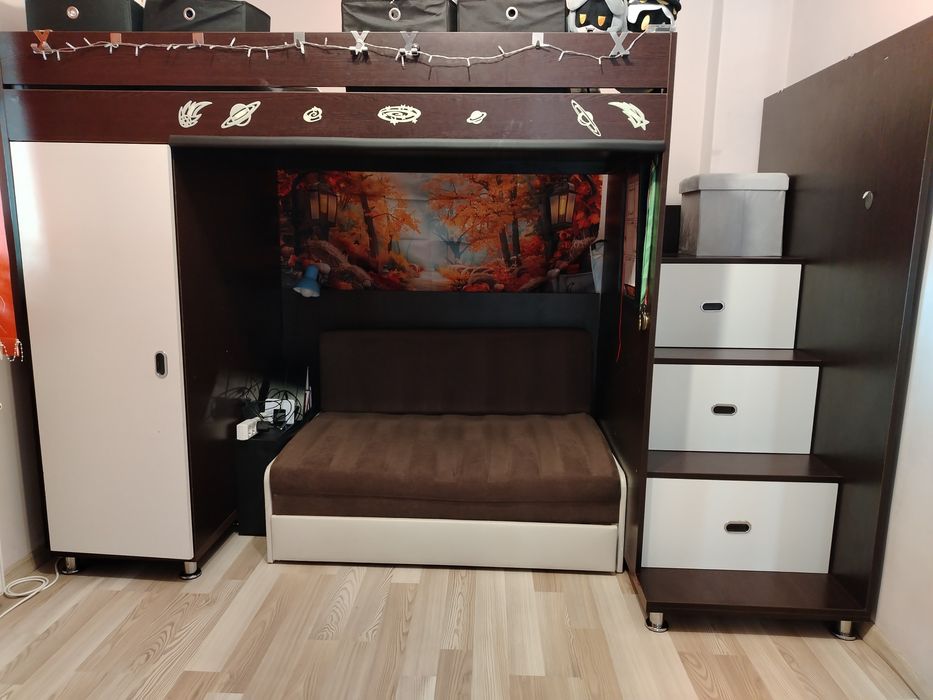 Pat supraetajat copii cu birou incorporat