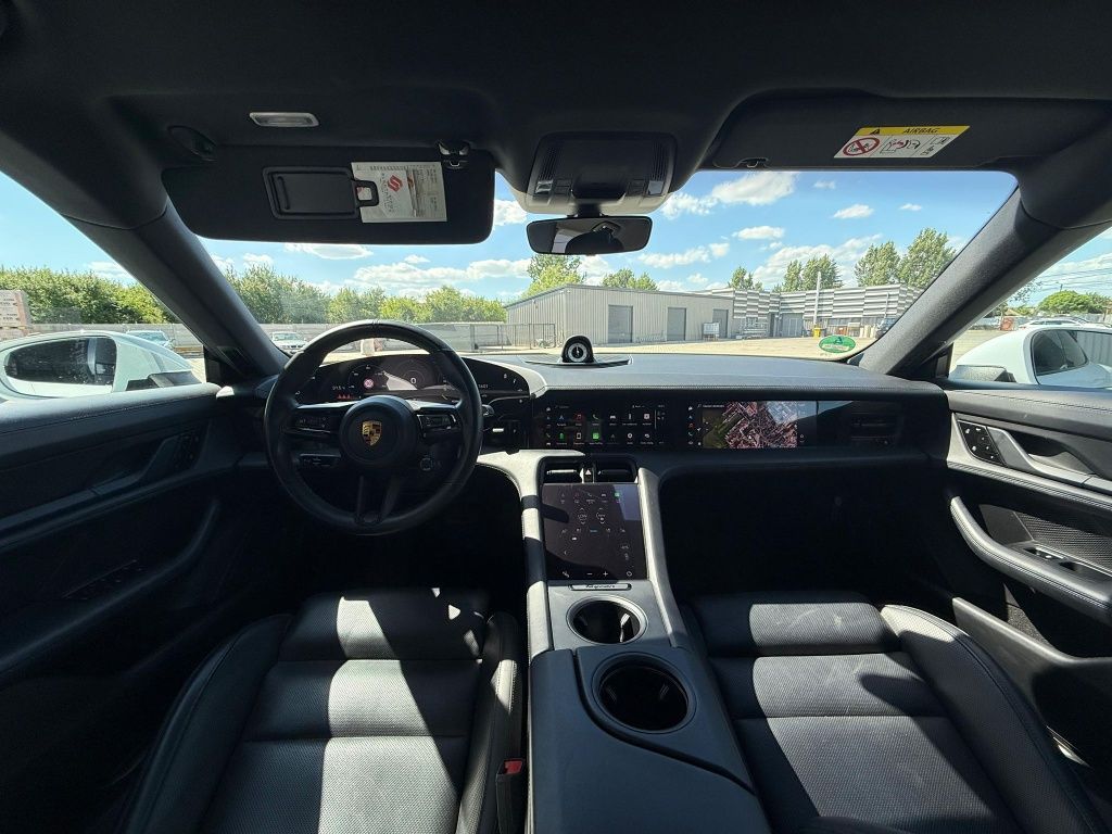 Porsche Taycan 4S Performance Plus 93.4 kWh 571 cp