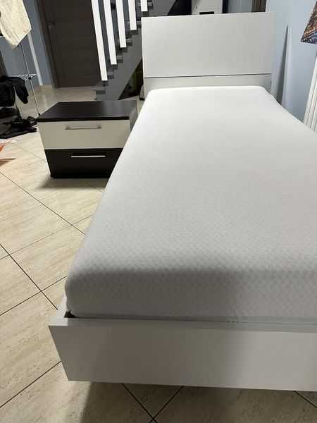 Piese de mobilier LEMS