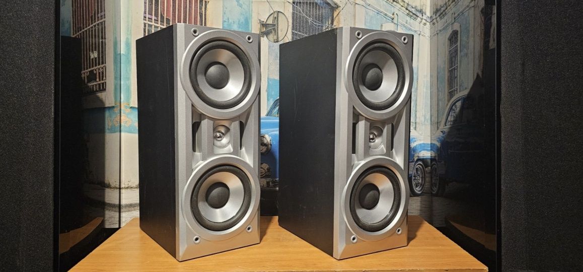 Boxe Philips FWD 831