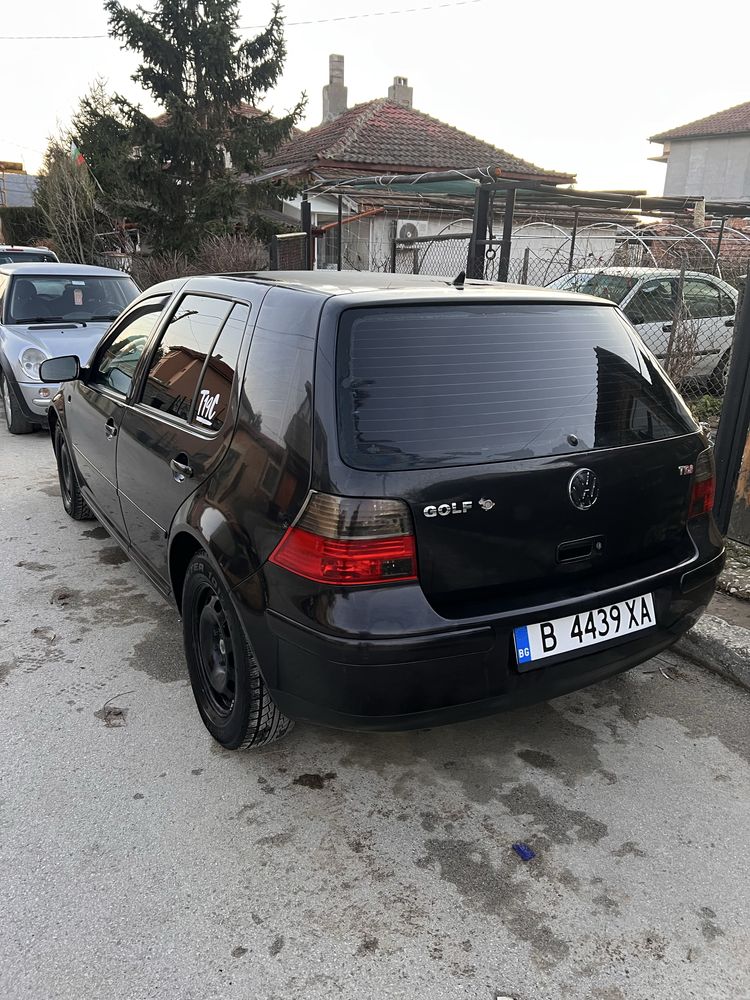 Продава се Golf 4