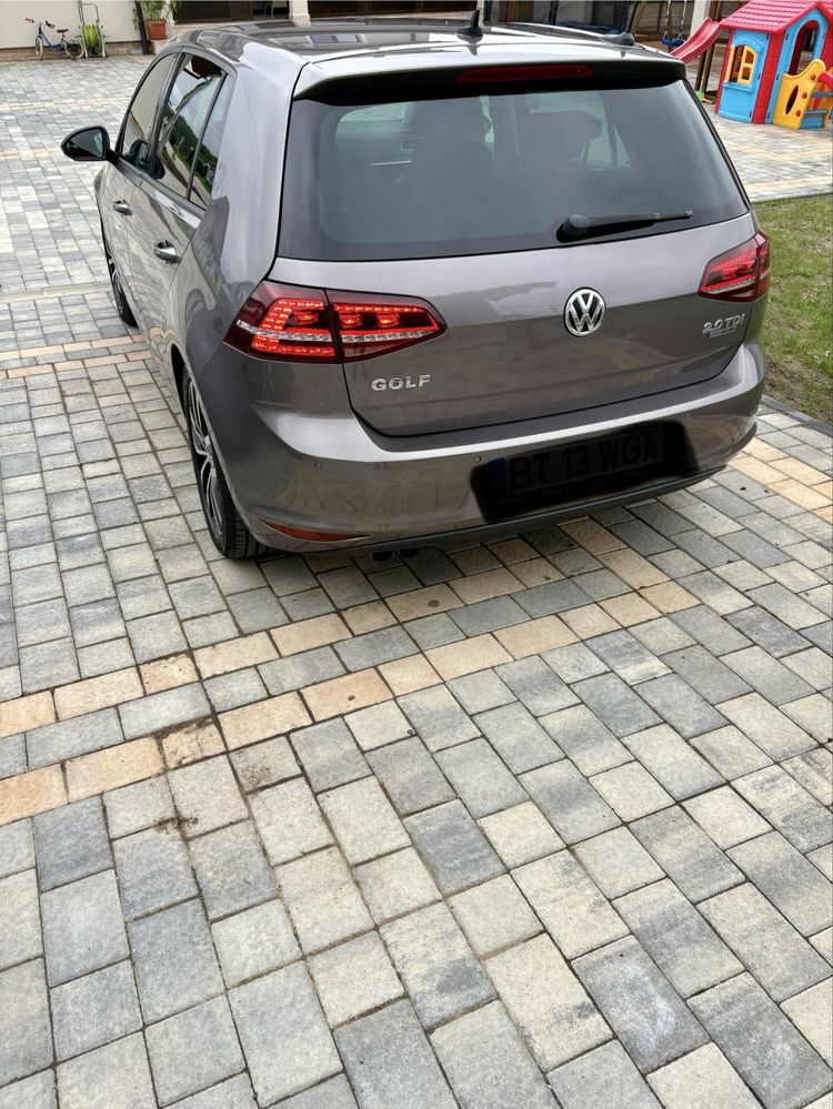 Volkswagen Golf 7 R line