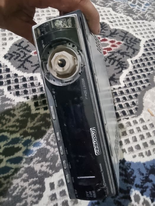 Pioneer delfin sotiladi