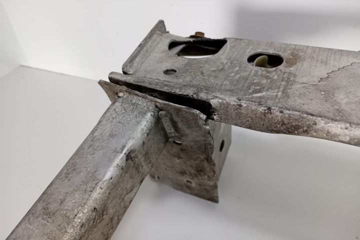 Suport  traversa radiator 544F06830R Renault Laguna a 3-a generatie